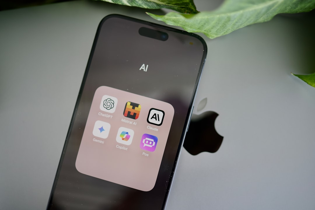 Apple demanda a OpenAI por robo de secretos comerciales