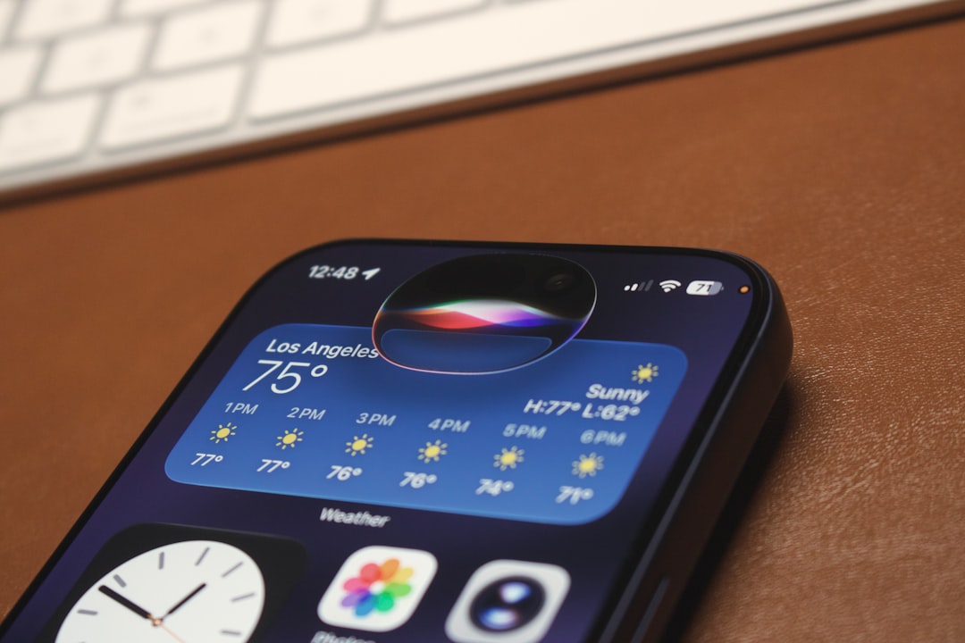 Siri con IA: el asistente total de Apple llegó