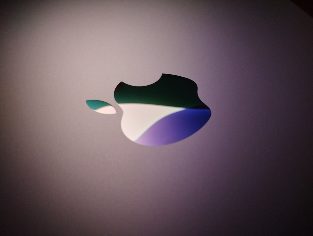 Apple Intelligence llega a China con IA de Alibaba